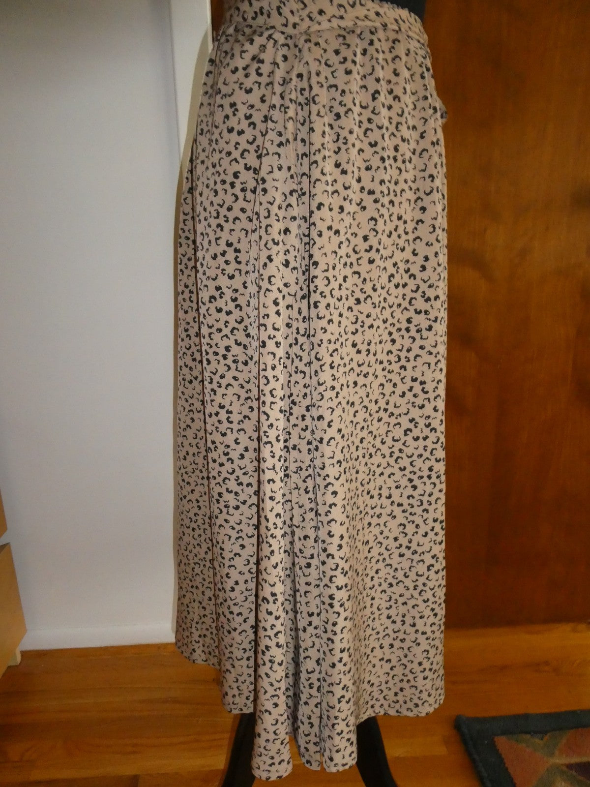 Zattcas Women's Small Black Rib Knit Animal Print Midi Dress Tie Waist NWT