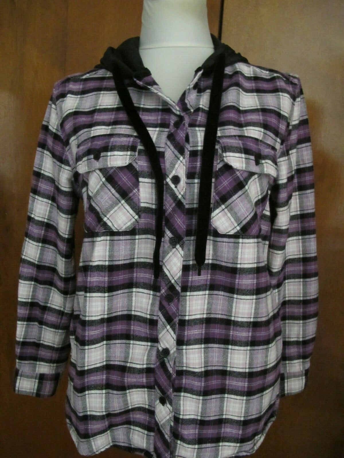 AMP women’s flannel check long sleeve shirt hooded medium