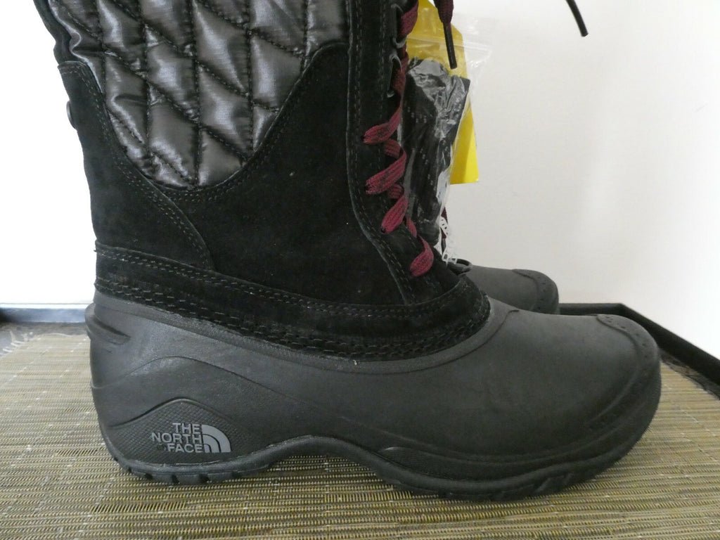 The North Face autentically black waterproof lace-up New boot size 7