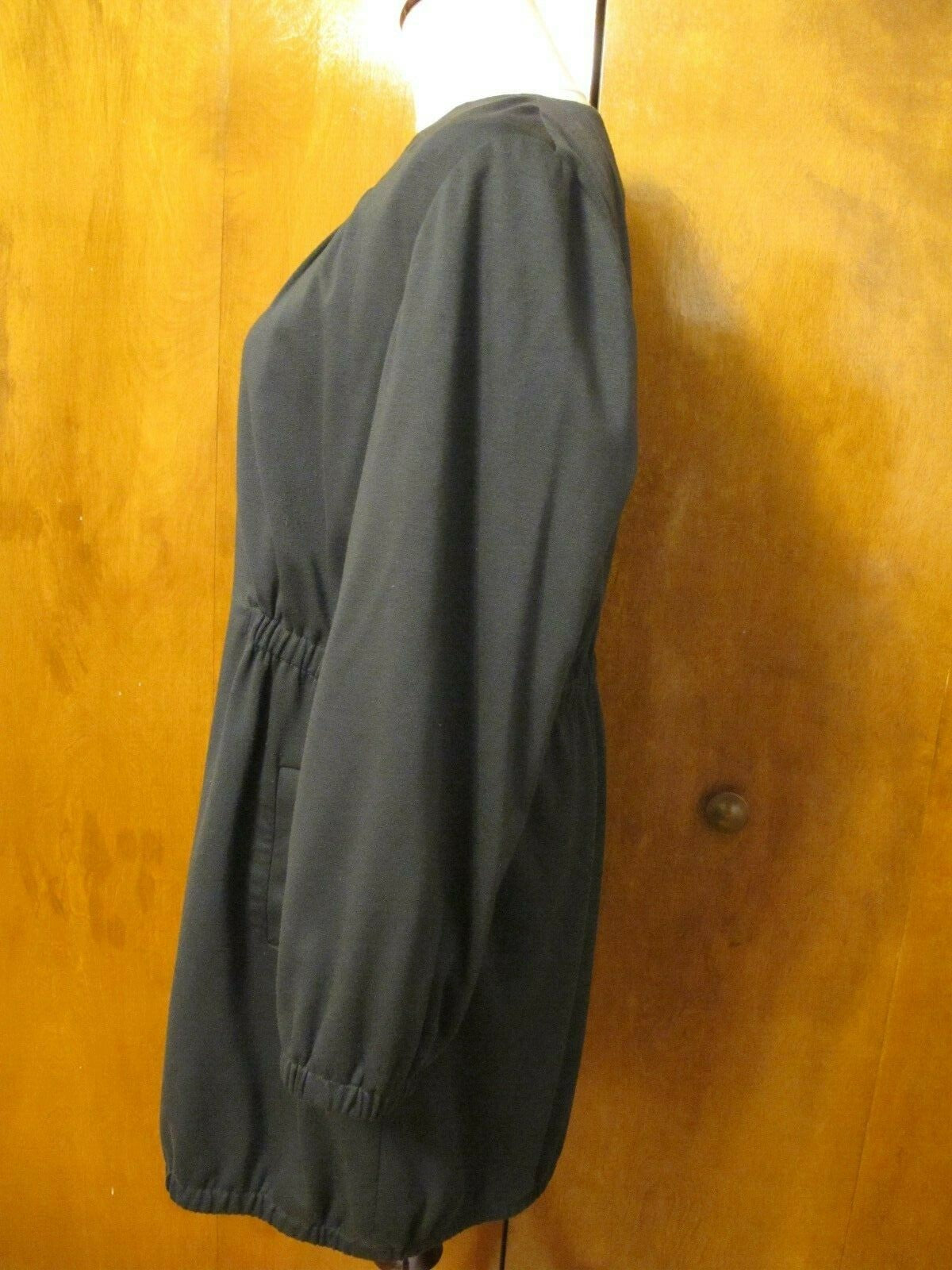 Tahari Women’s Black Long Blazer Jacket Large