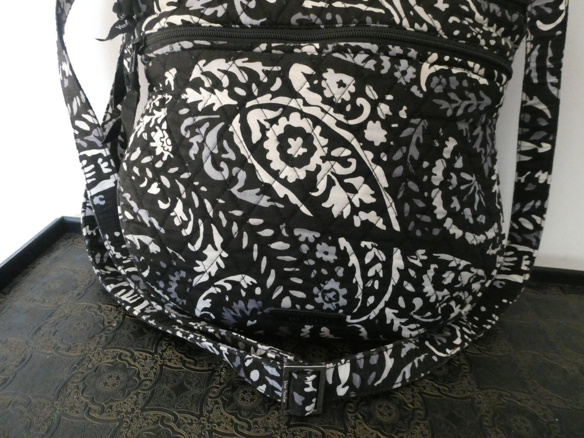 Vera Bradley Women's Black/White Shoulder Crossbody Quilted Zippered Bag