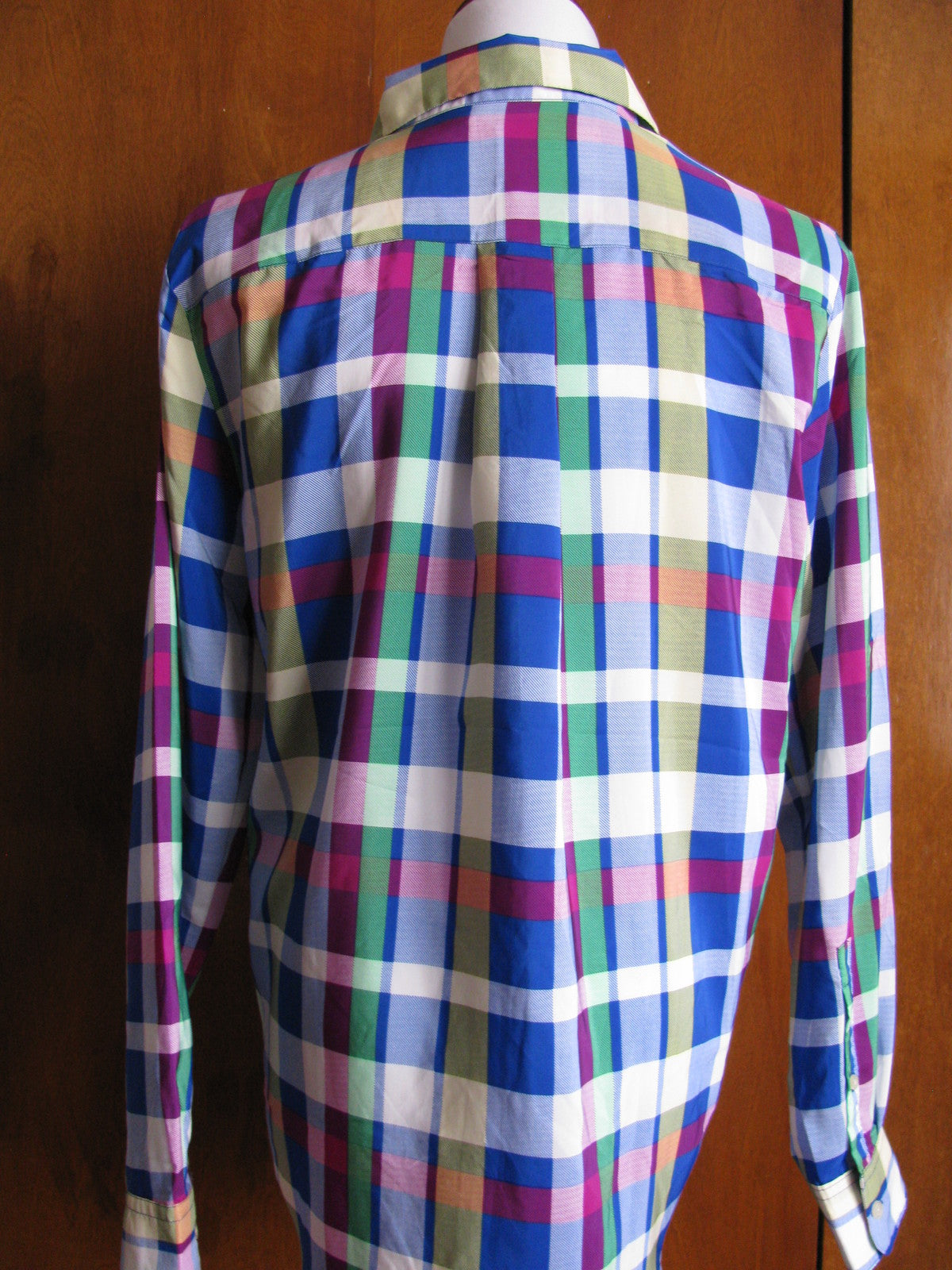 Gap women’s lightweight shirt multi color size medium New