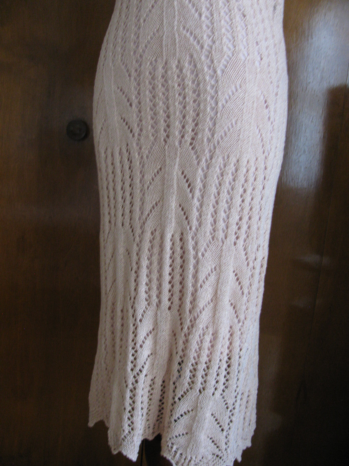 Guess women’s neutral pink pointtele dress New
