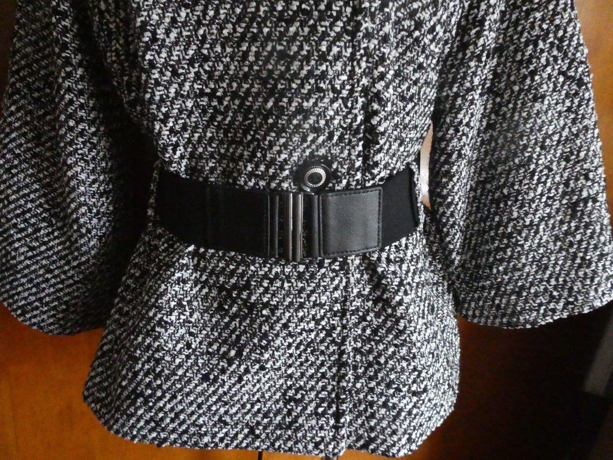 Tahari Arthur S. Levine Women Black/White Gorgeous Blazer Velour Collar Size 10