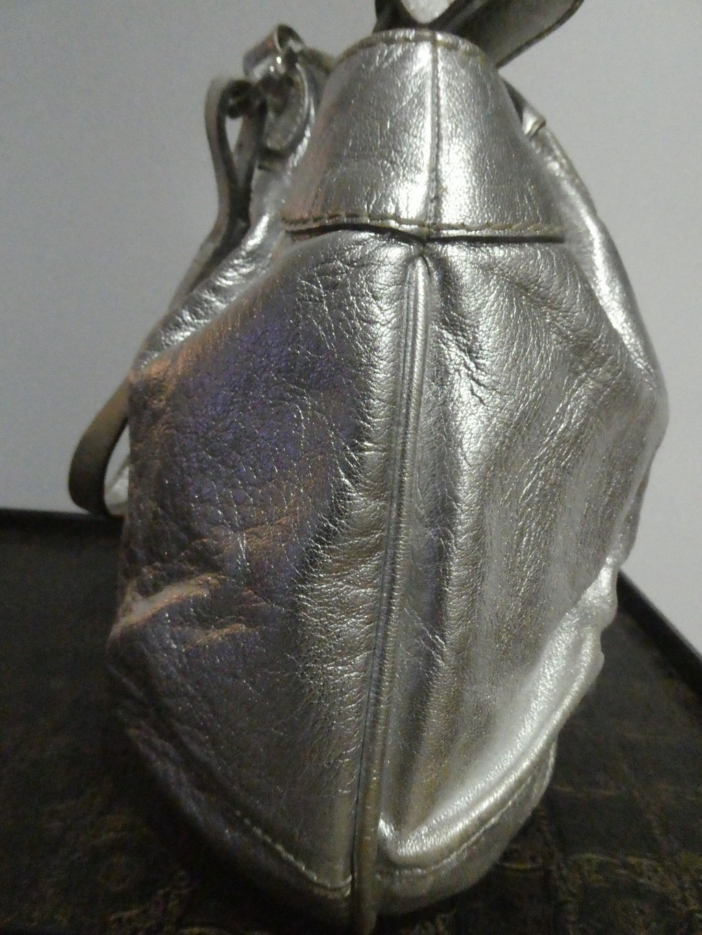Hogan Women’s Silver Leather Hobo Shoulder Handbag Medium Italy