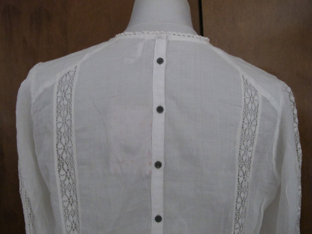 Free People women's ivory cotton crocheted top size Medium 