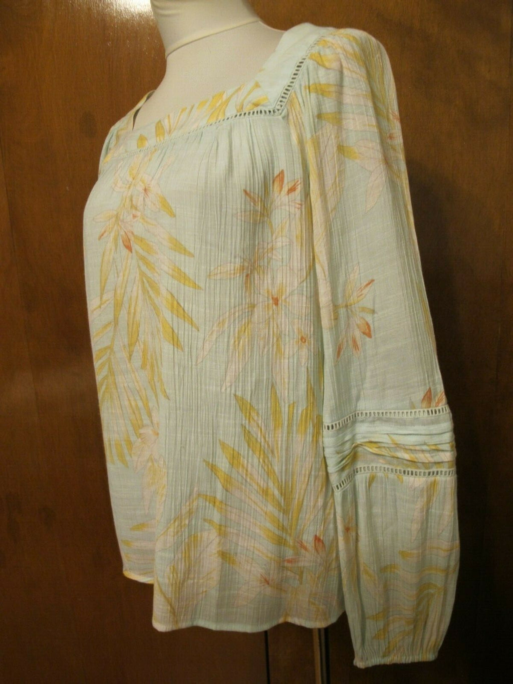 LC Lauren Conrad Women Blue Pink Floral Long Sleeve Top Blouse Pre Owned Medium