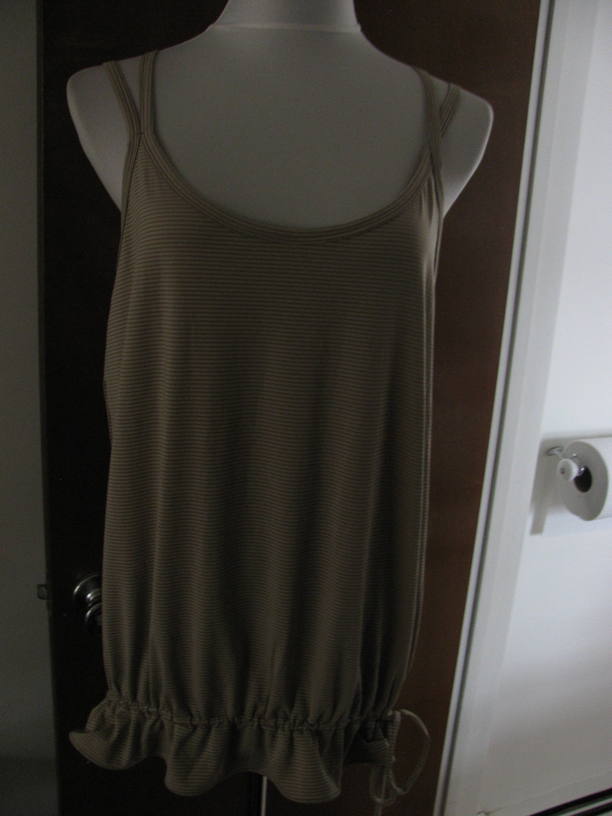 Gap GapBodyFit women's top Large