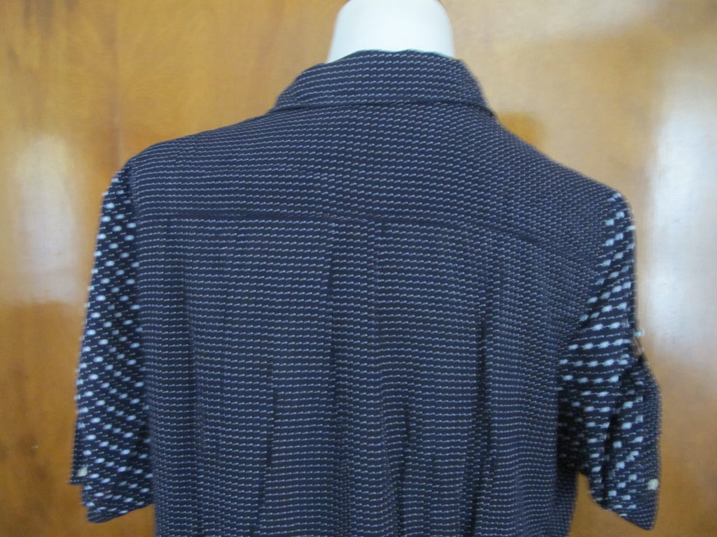 Gap women's stylish navy detailed top size Medium NWT