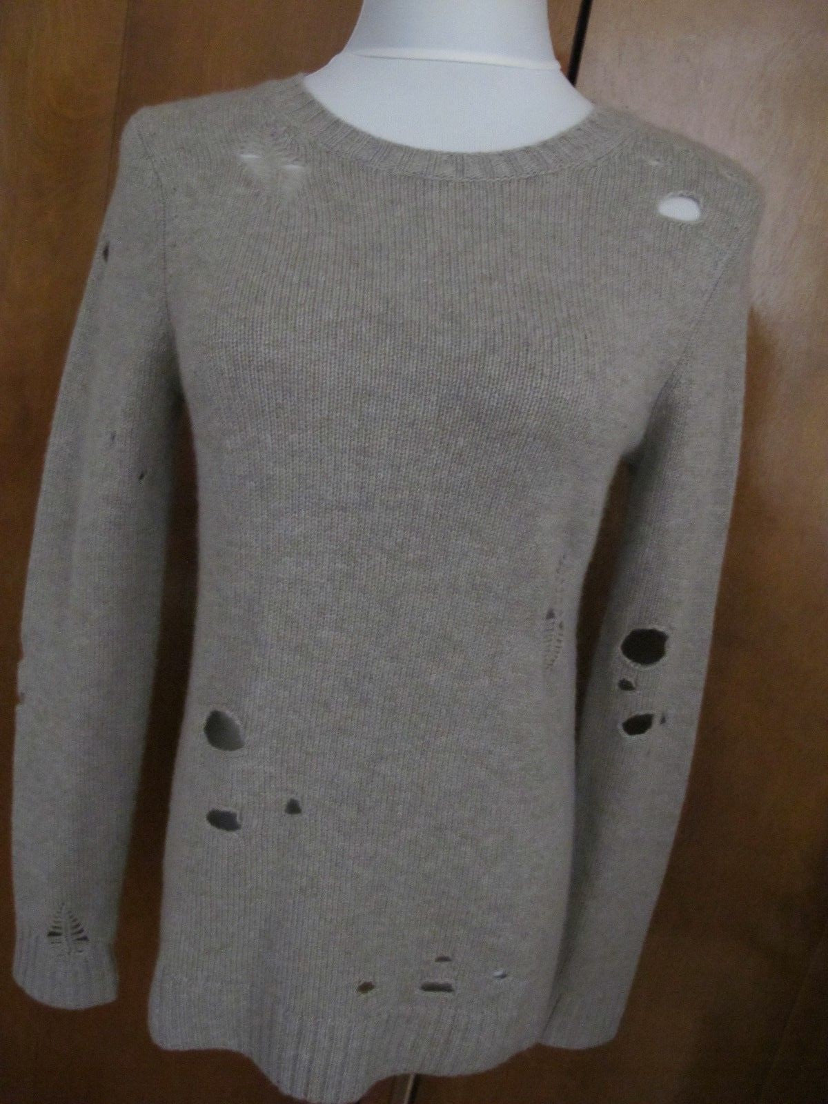 Aqua Women’s Brown Cashmere Distressed Crewneck Cashmere Sweater Small NWT