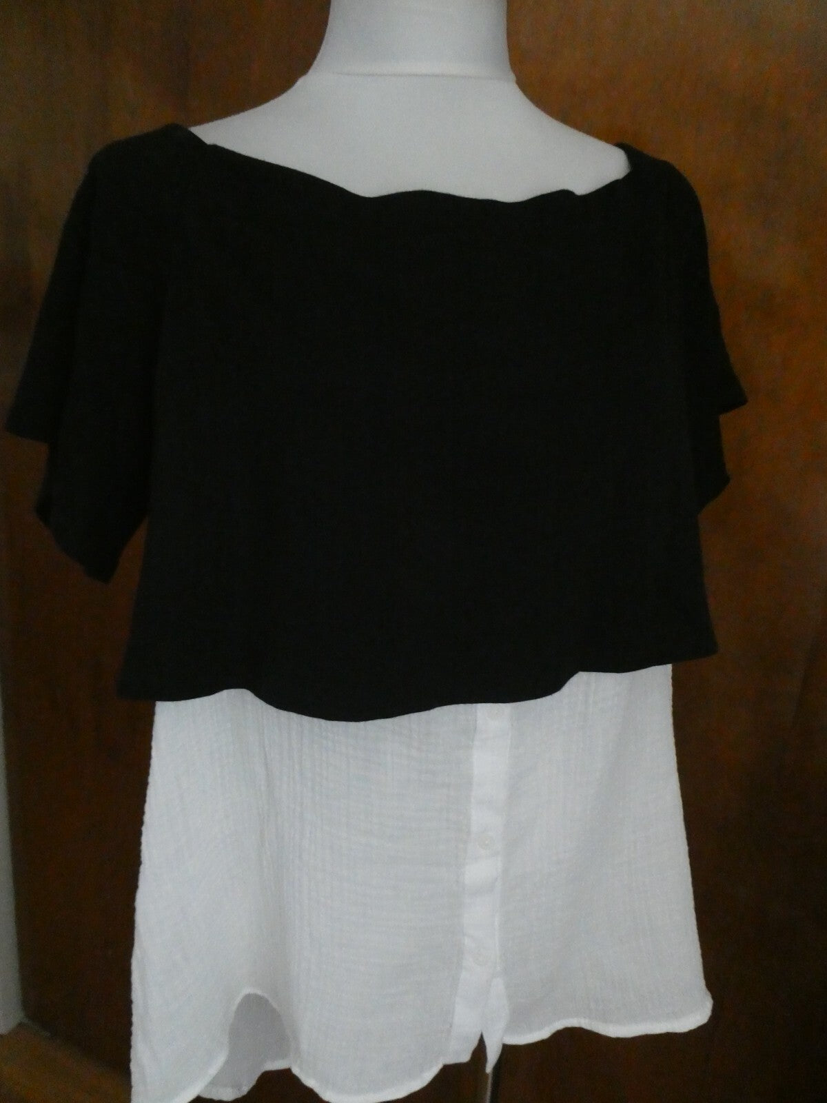 Anthropologie 9-H15 Stcl Long Top Black White Size Large