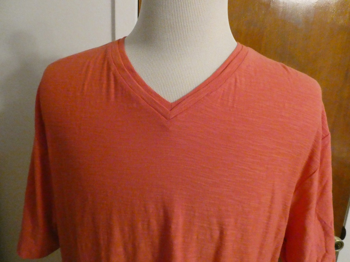 Colours Alexander Julian men’s soft 100% cotton t-shirt salmon size 2XL NEW