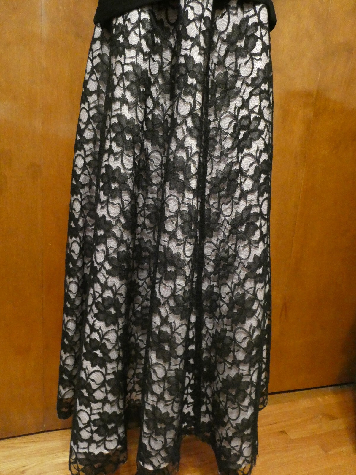 Unbranded Women's Black Pink Fringe-Textured Sheer Lined Evening Skirt Size M