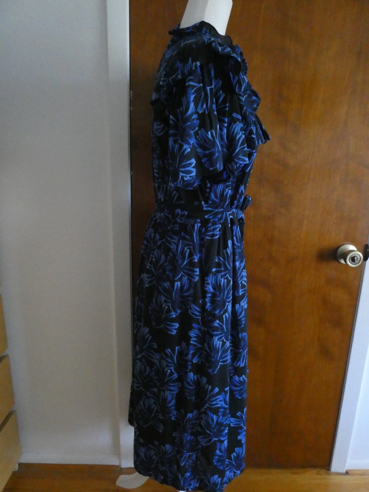  Who What Wear Dress XL Black Blue Floral Ruffle Puff Sleeve Button Front Cotton
