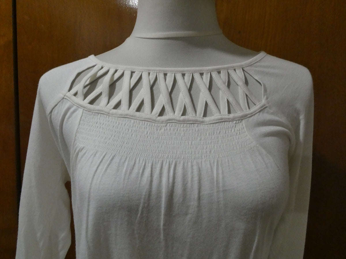Vertigo Paris women's 3/4 sleeves ivory viscose detailed tunic top size medium