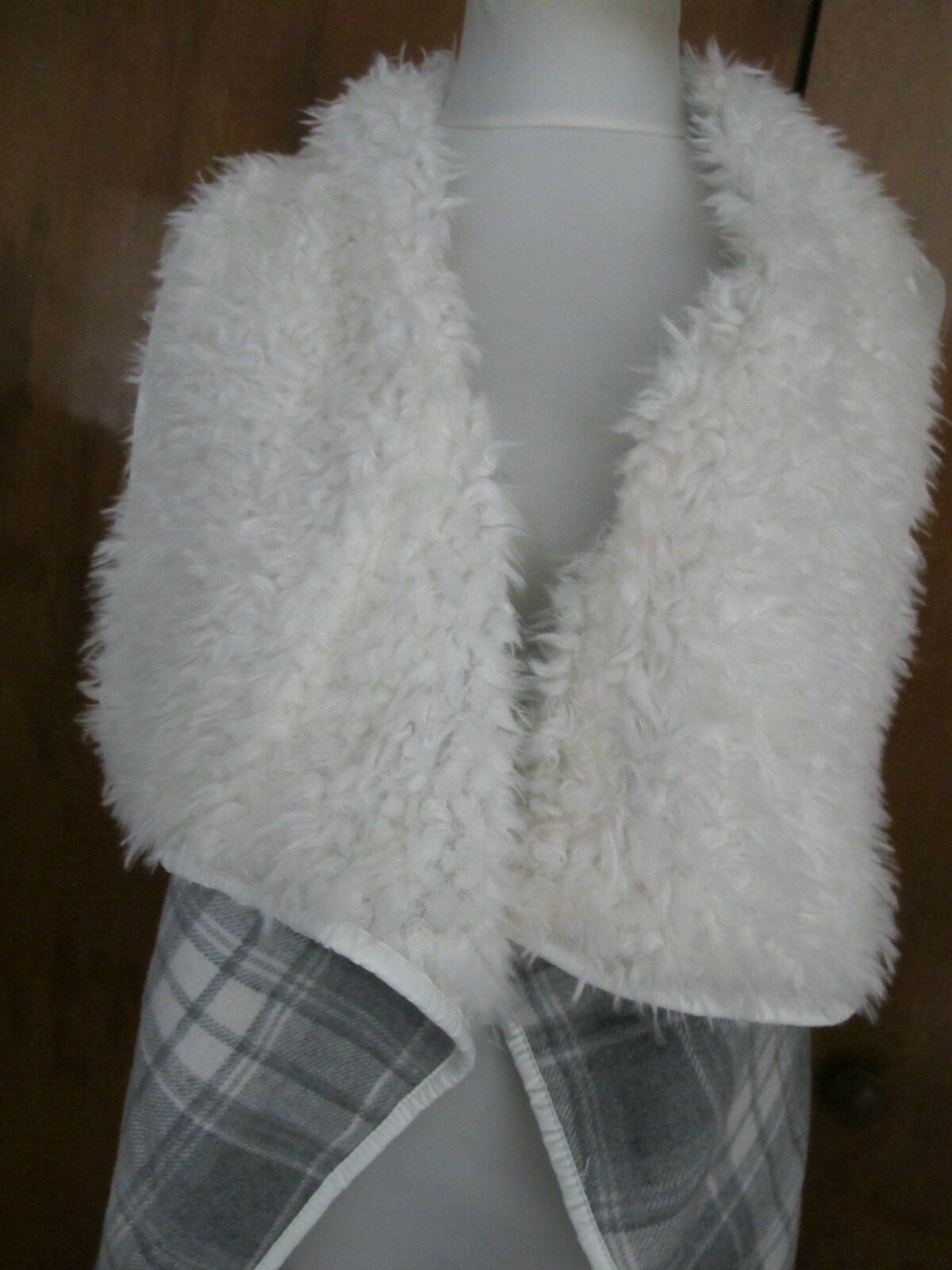 Me Jane Women's White Gray Plaid Faux Fur Open Front Vest Large  