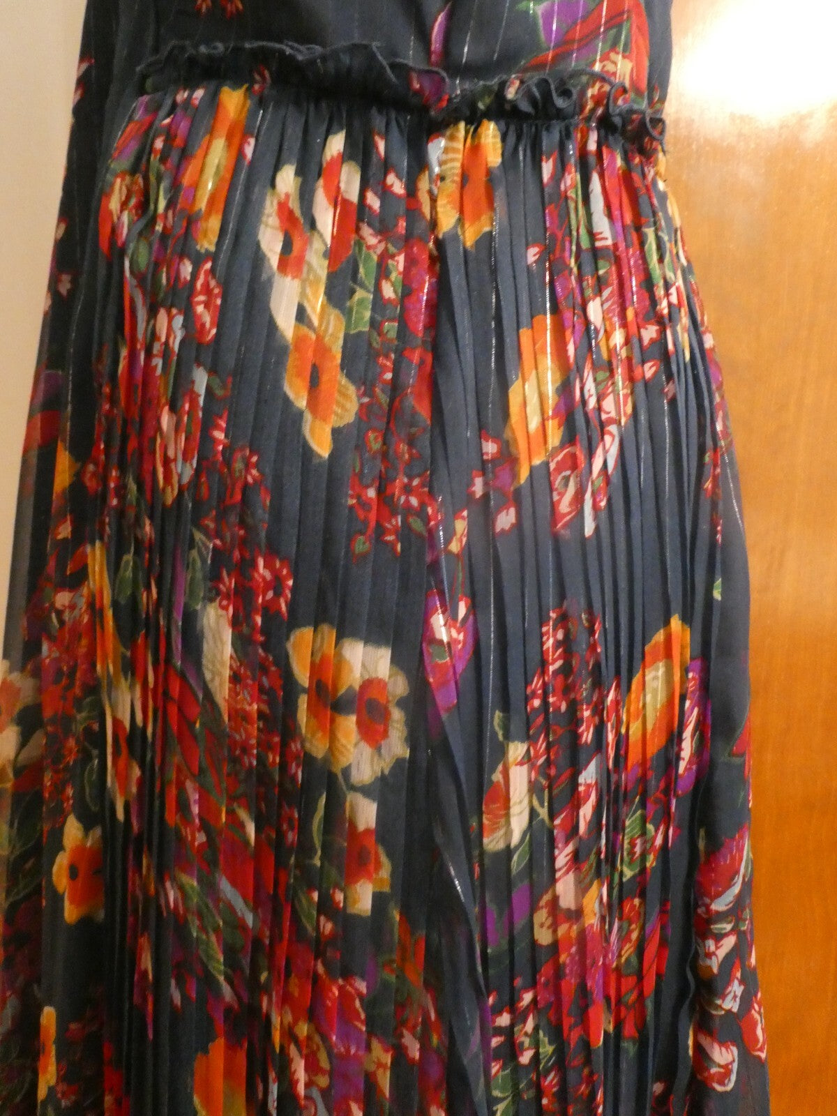 Walter Baker Teri women’s blue floral pleated lined evening dress size 10