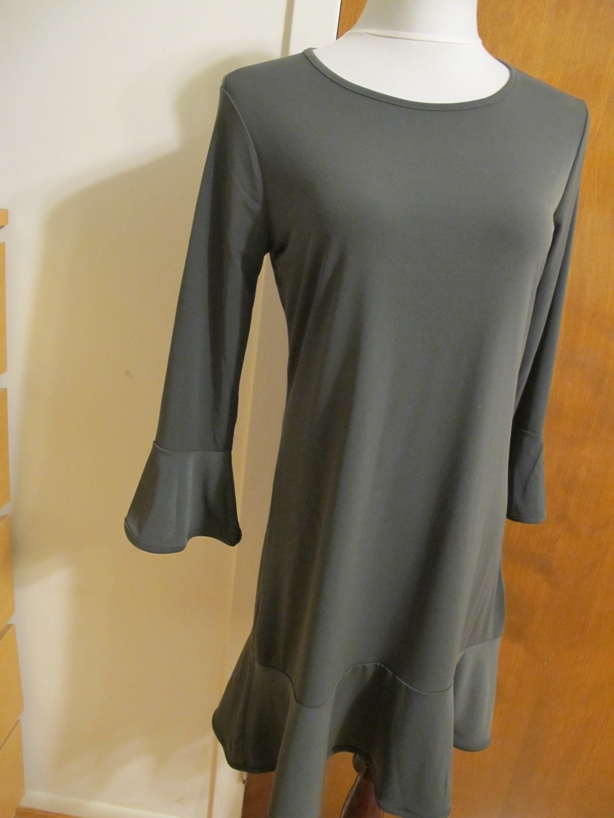 Michael Kors Women's Green Ivy Flare Hem Bell Sleeves Dress New