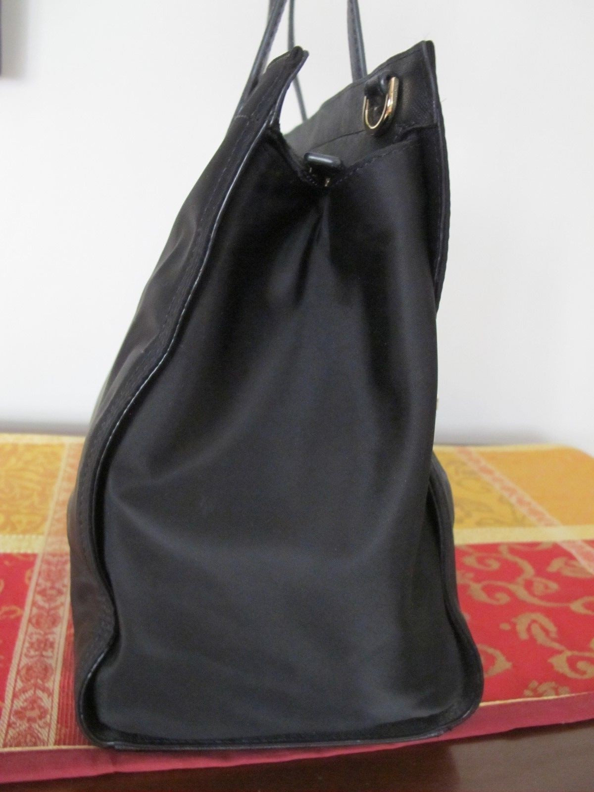 MICHAEL KORS Women's Black Large Nylon Handbag Tote 