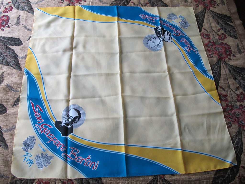Vintage San Gaspare Bertoni Scarf Wrap Shawl 30 x 29