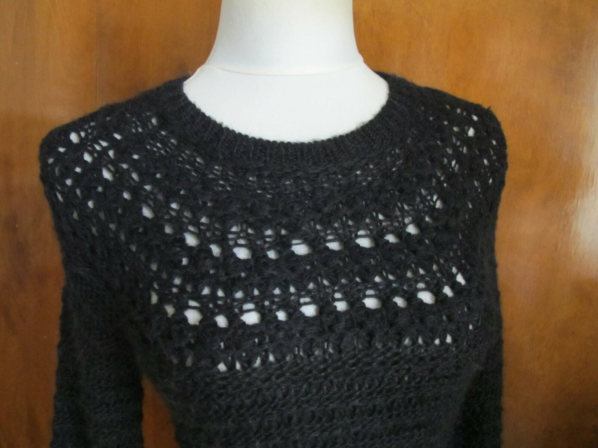 Lauren Ralph Lauren women’s black crewneck detailed sweater Medium