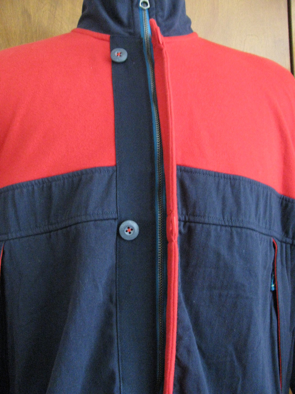 Nautica Jeans men’s red navy seasonal color pullover New