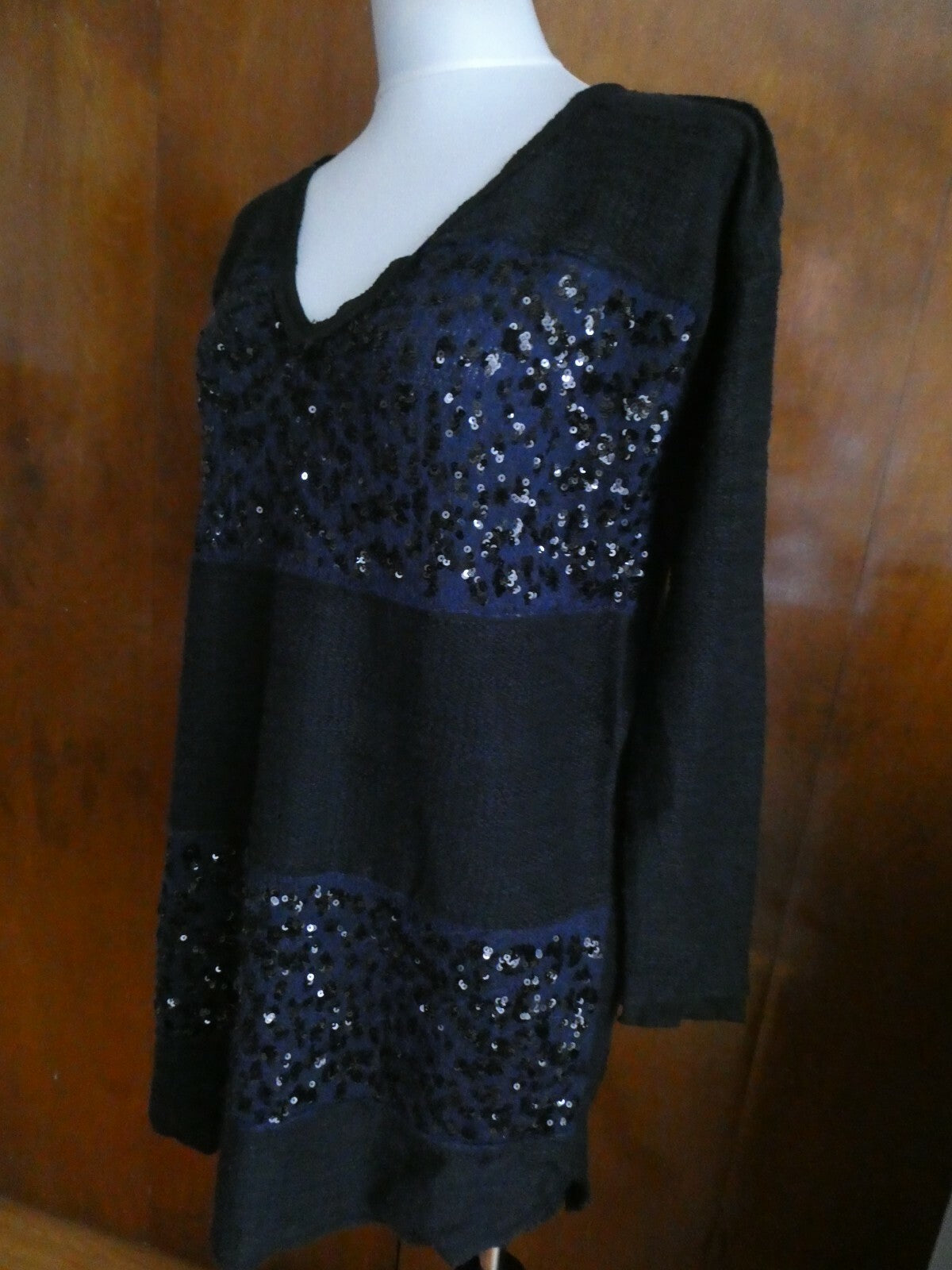 Free People women's black embellished gorgeous long sweater Medium
