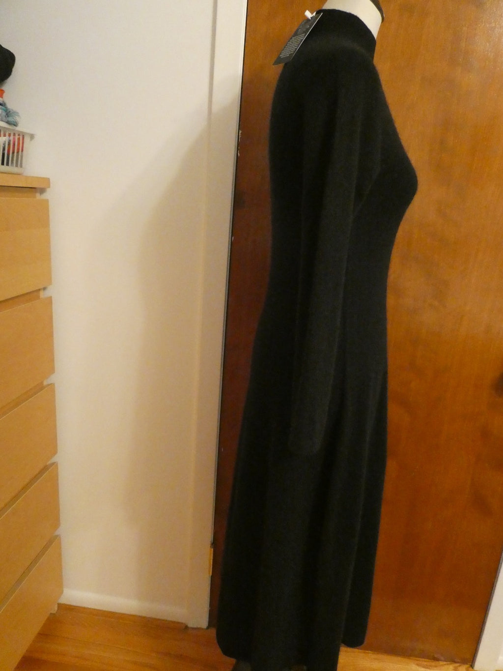 Bloomingdale's 100% 2-Ply Cashmere Black Mock Neck Midi Dress NWT $248 Size XS