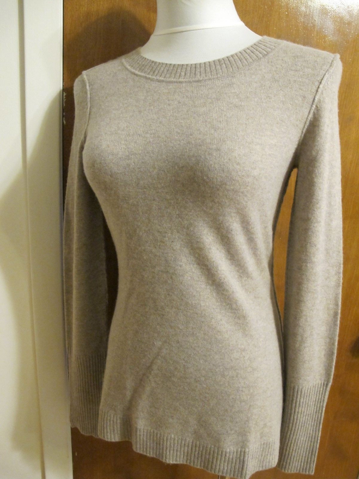 Aqua Women’s Beige Wheat Cashmere Sweater Xsmall 