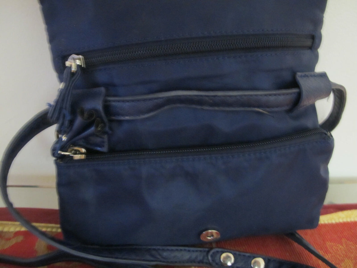Kenneth Cole Reaction Women’s Navy Nylon Cross-body Small Purse Bag 