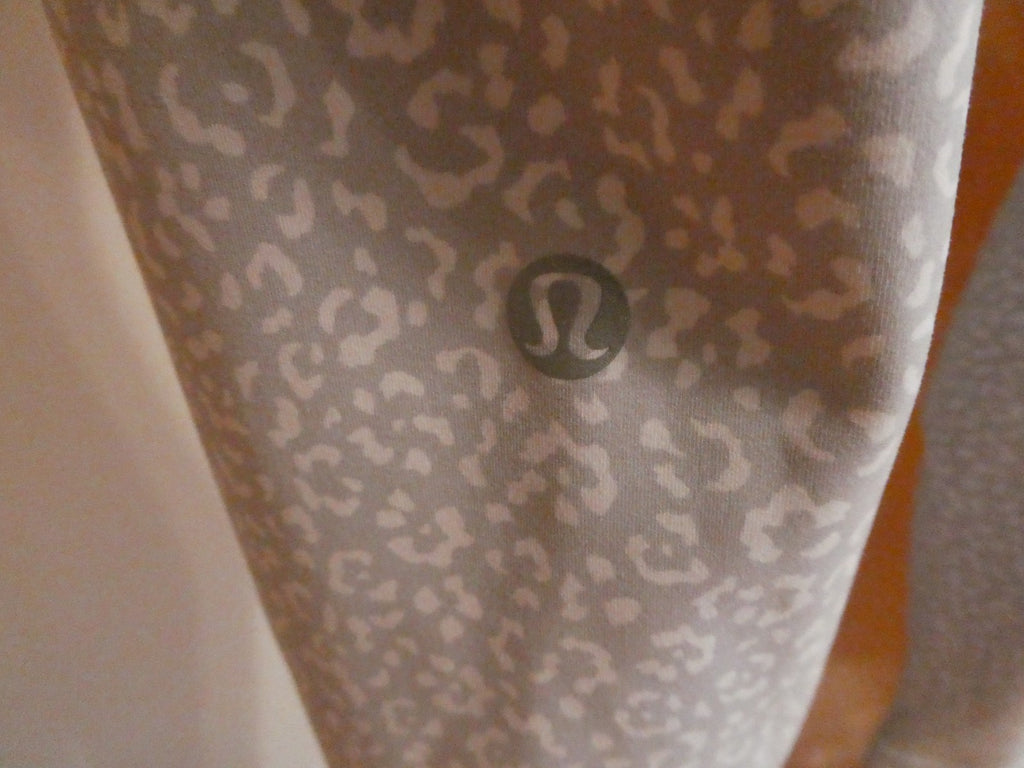 Lululemon Women Wunder Train High-Rise Crop 28" White/Gray Size 14