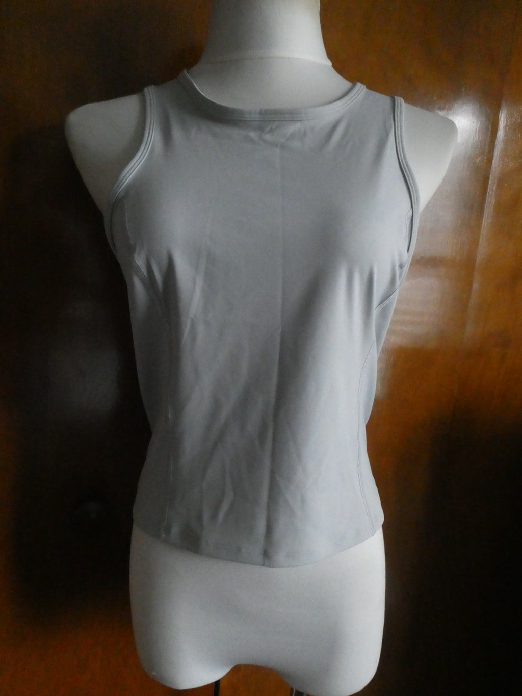 Lululemon Women Gray Nulux Racerback Cropped Run Tank Top Size 10