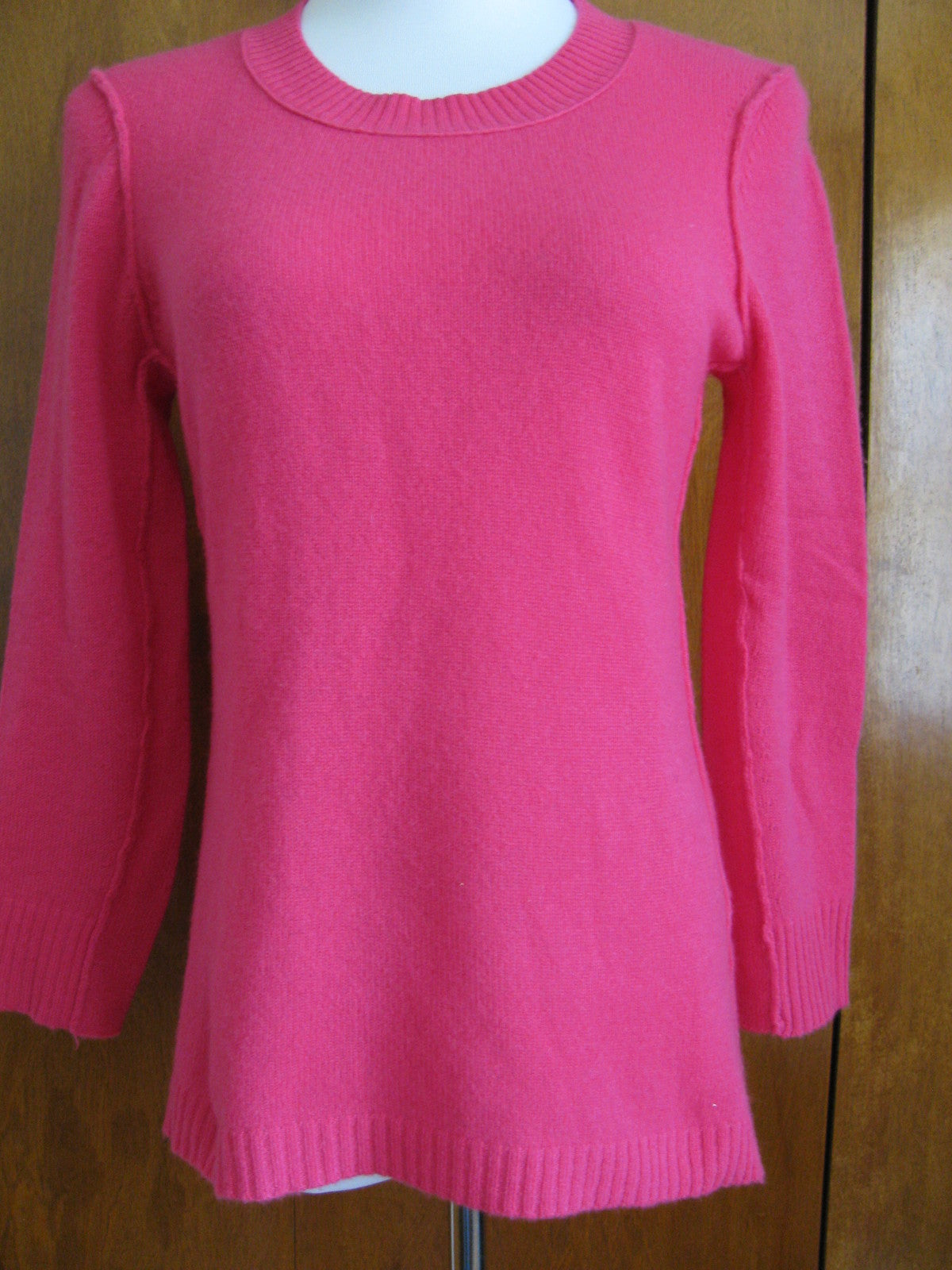Aqua Women's Pink Watermelon Cashmere Detailed 3/4 Sleeves Soft Sweater Medium