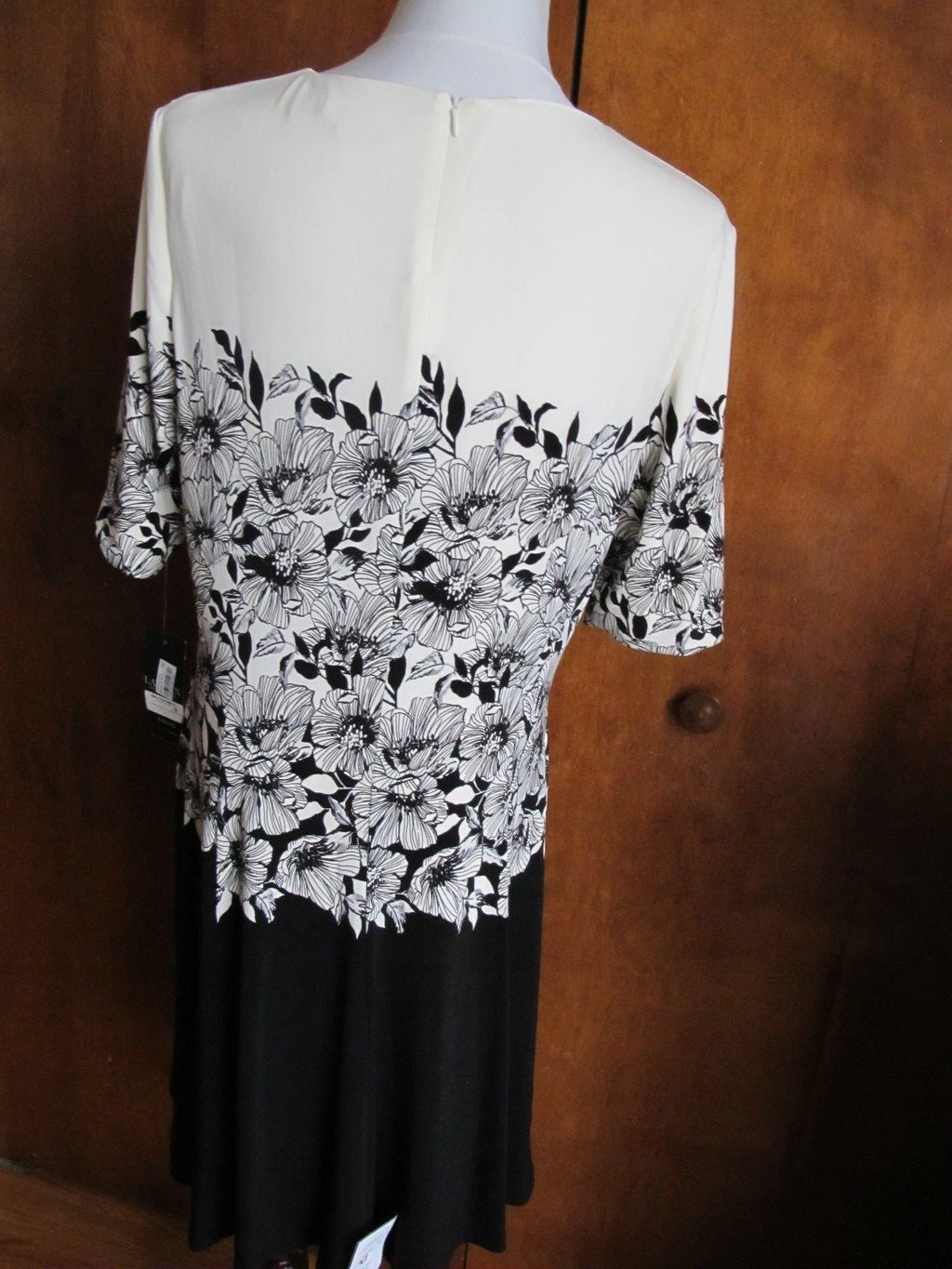 Ralph Lauren women’s  A-Line black white lined NWT dress size 16