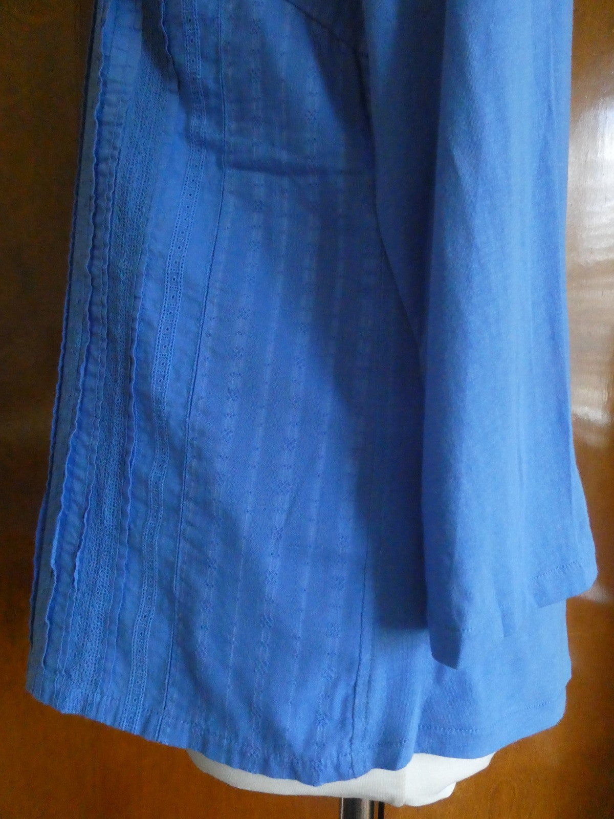 J.CREW  women's blue crewneck soft cotton 3/4 sleeves top Large