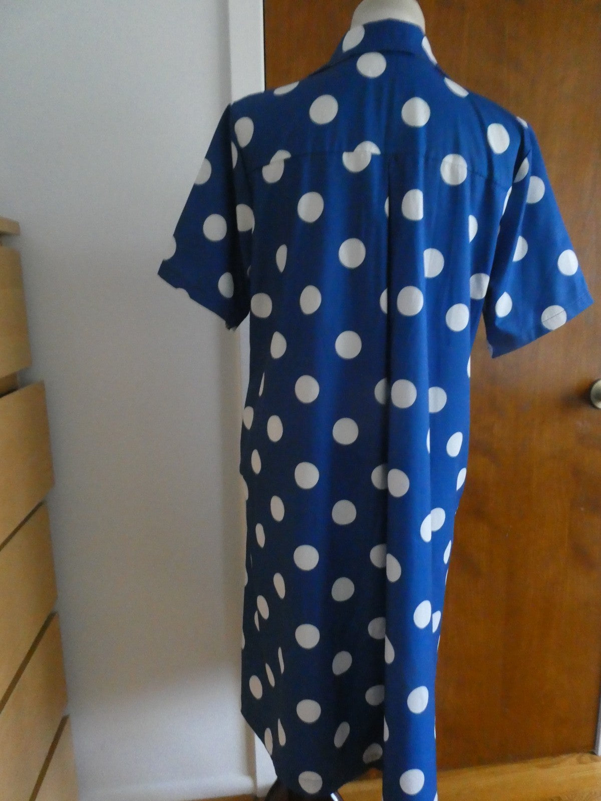 Women's navy/white polka dot button-down collared dress size XL
