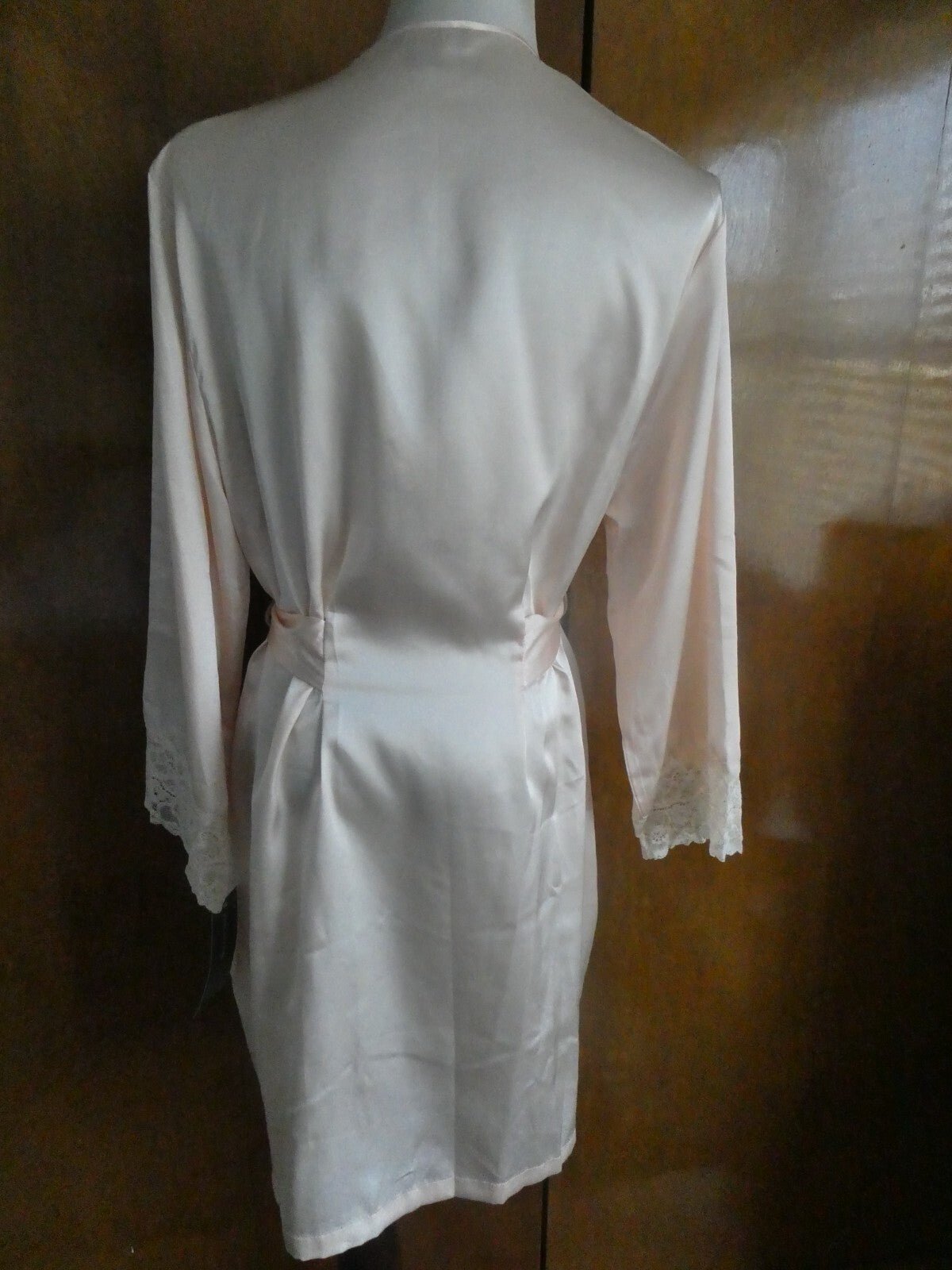 Jones New York women's peaslk wrap bath robe spa size L/XL fits size large $58