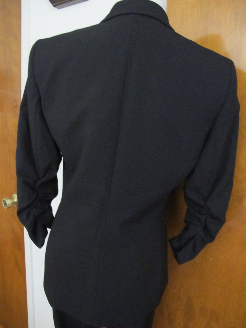 Tahari Asl Women's Black Guttered Sleeves Pant Suit Set 6 NWT