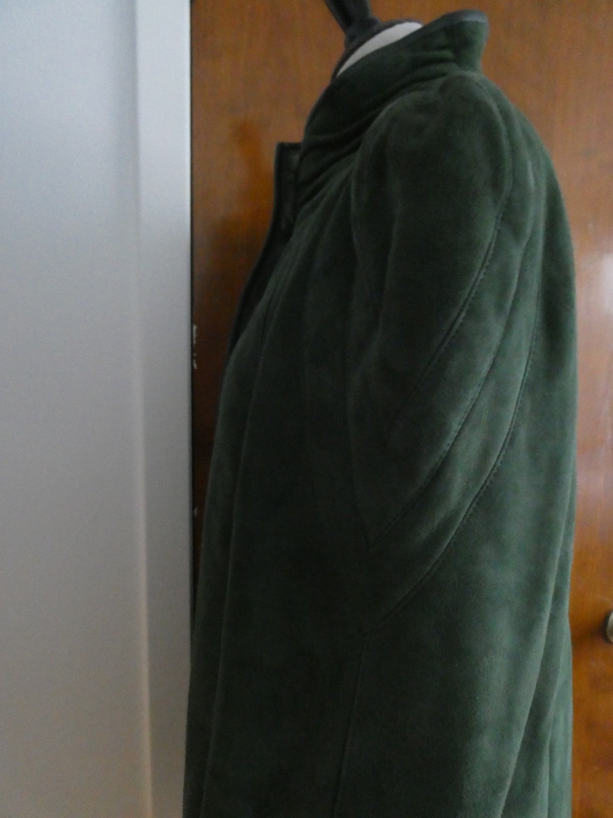 Women's Green Shearling Sheepskin Mid Long Winter Coat Made In Spain Size 10 NWT