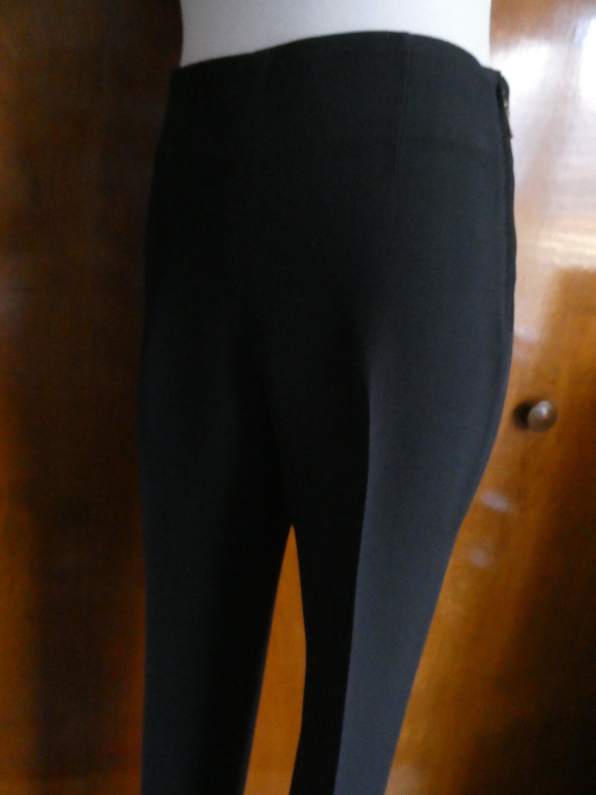 Louis Vuitton Slim Cropped Dressing Pants Black Size 36 France ECC-W05