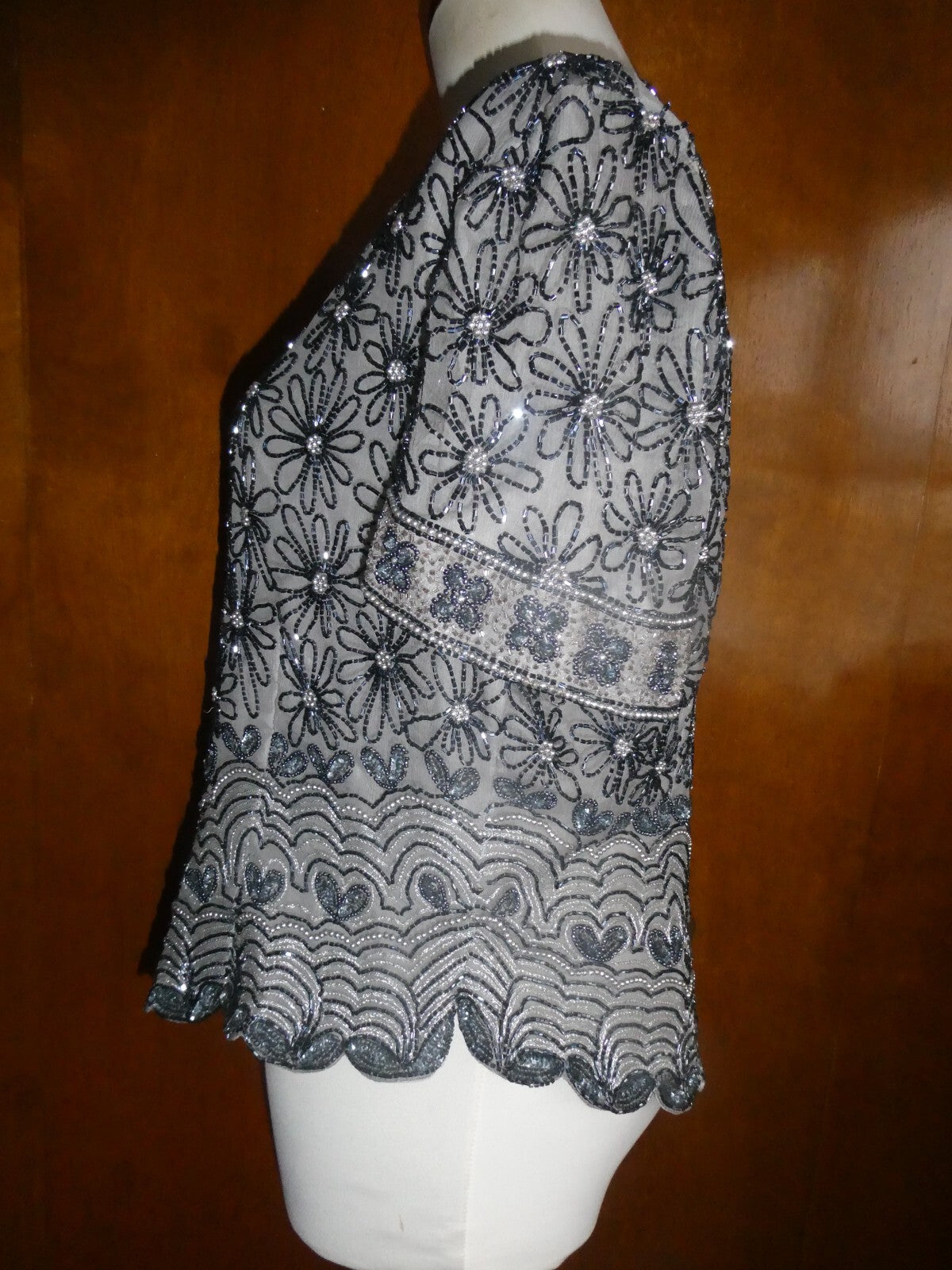 Papell Boutique Women Gray Evening 100% Silk Beaded Party Top Sz XL (fits M/ L)