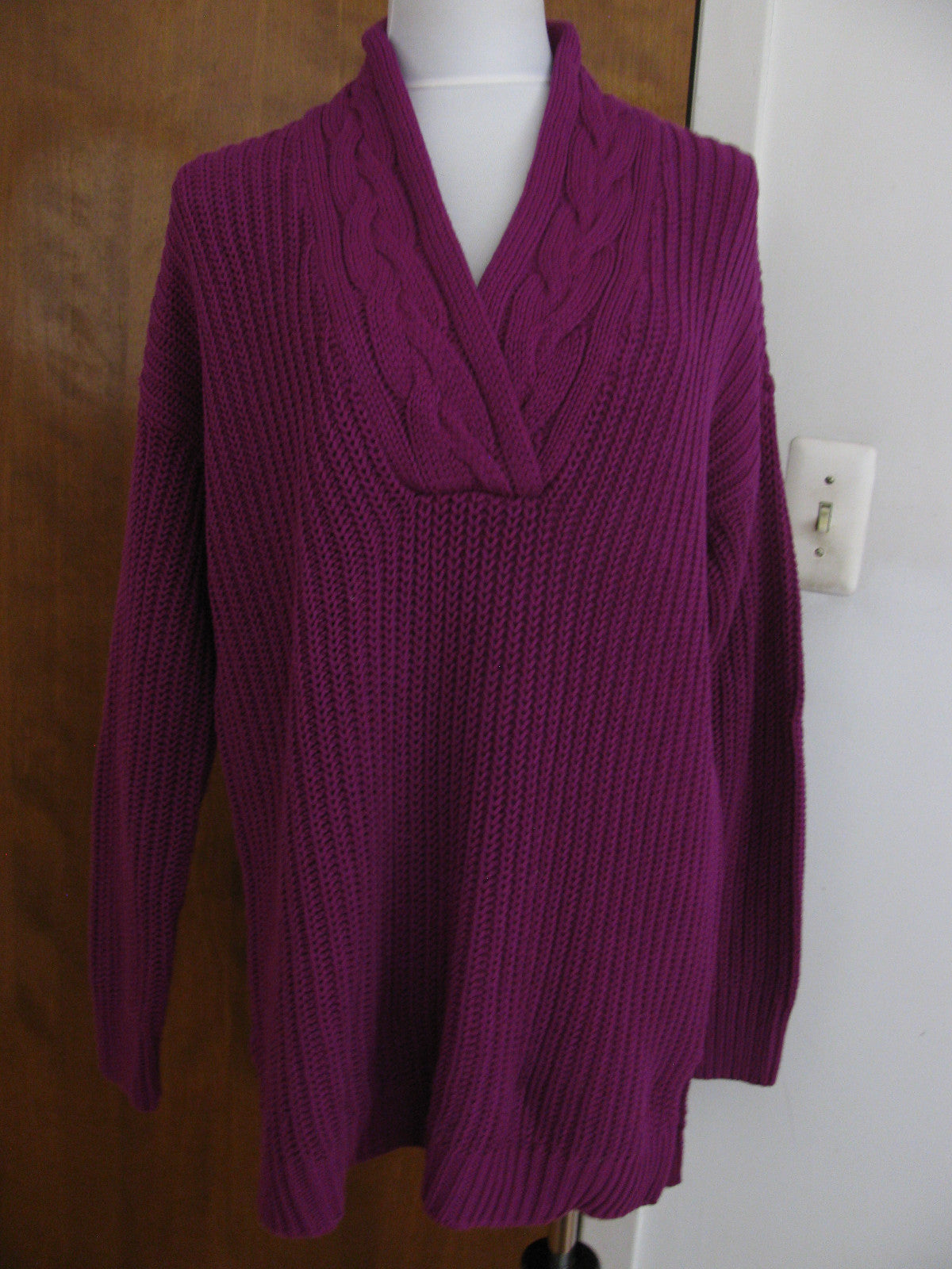 Lauren Ralph Lauren women’s purple V-neck cotton sweater New