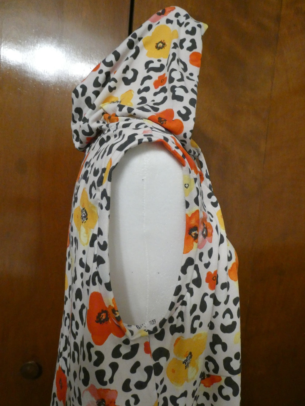 LuLaRoe Hooded Floral Top Size Large
