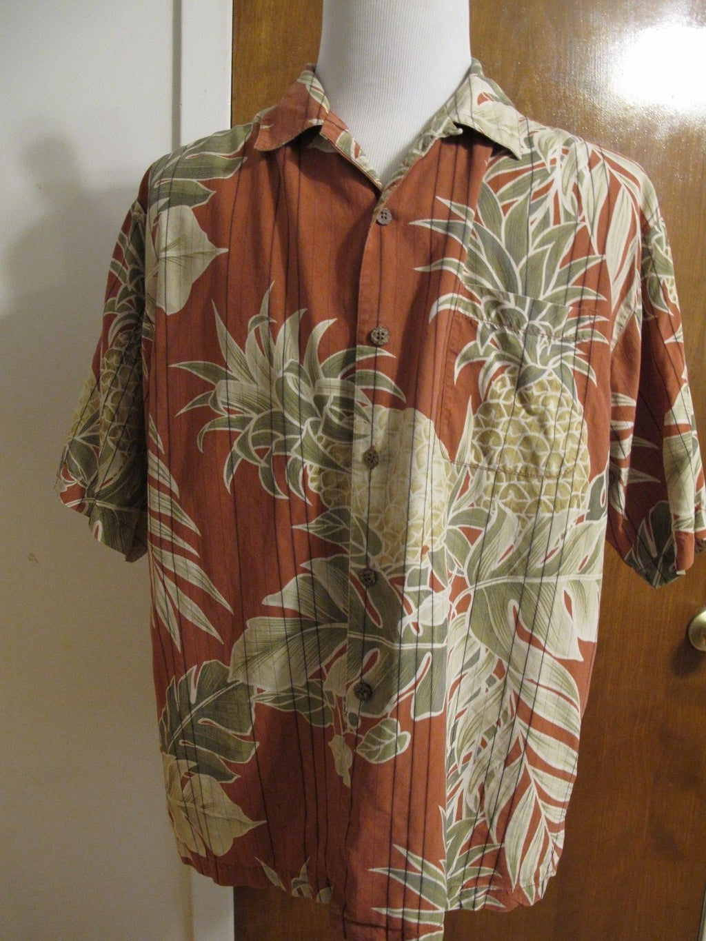 Tommy Bahama Men's Pre-Owned Silk Multi Color Pineapple Print Brown Shirt Large 