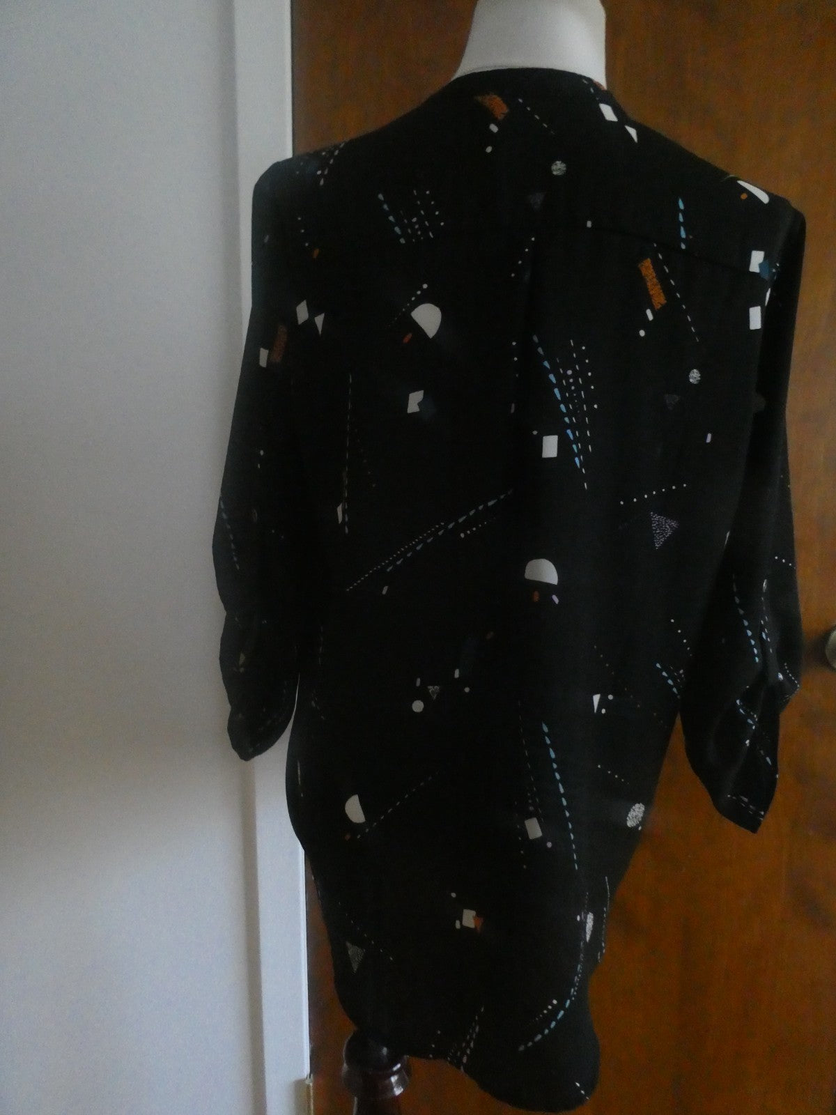 Lush women's black multicolor 3/4 sleeves top size Medium