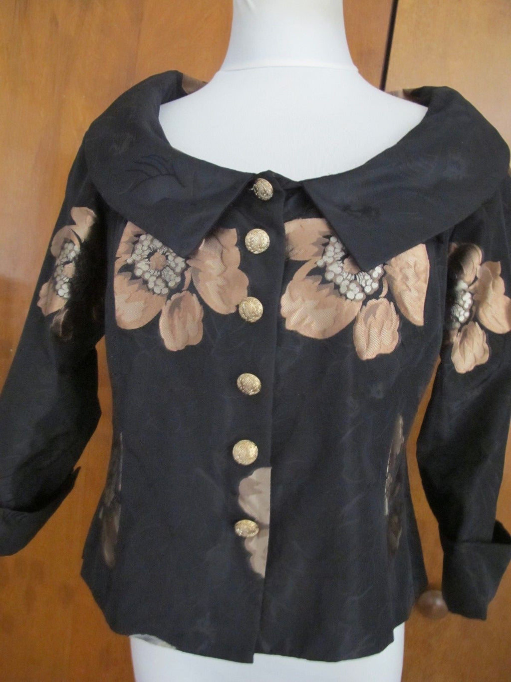 Juliana women’s black 6 button lined evening blazer jacket size 8 pre-owned