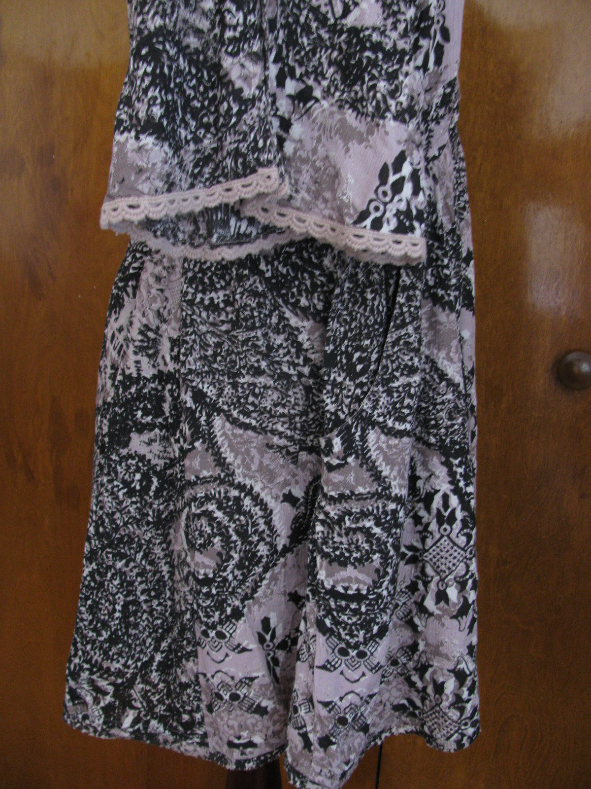 Free People women’s multi color relaxed fit lined soft rayon dress Large