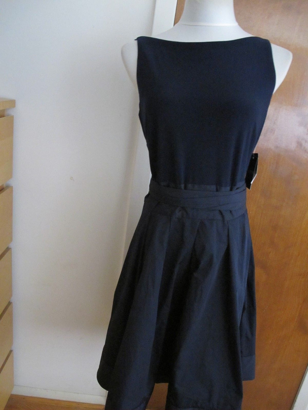 Lauren Ralph Lauren women’s navy pleated skirt detailed dress size 14 NWT