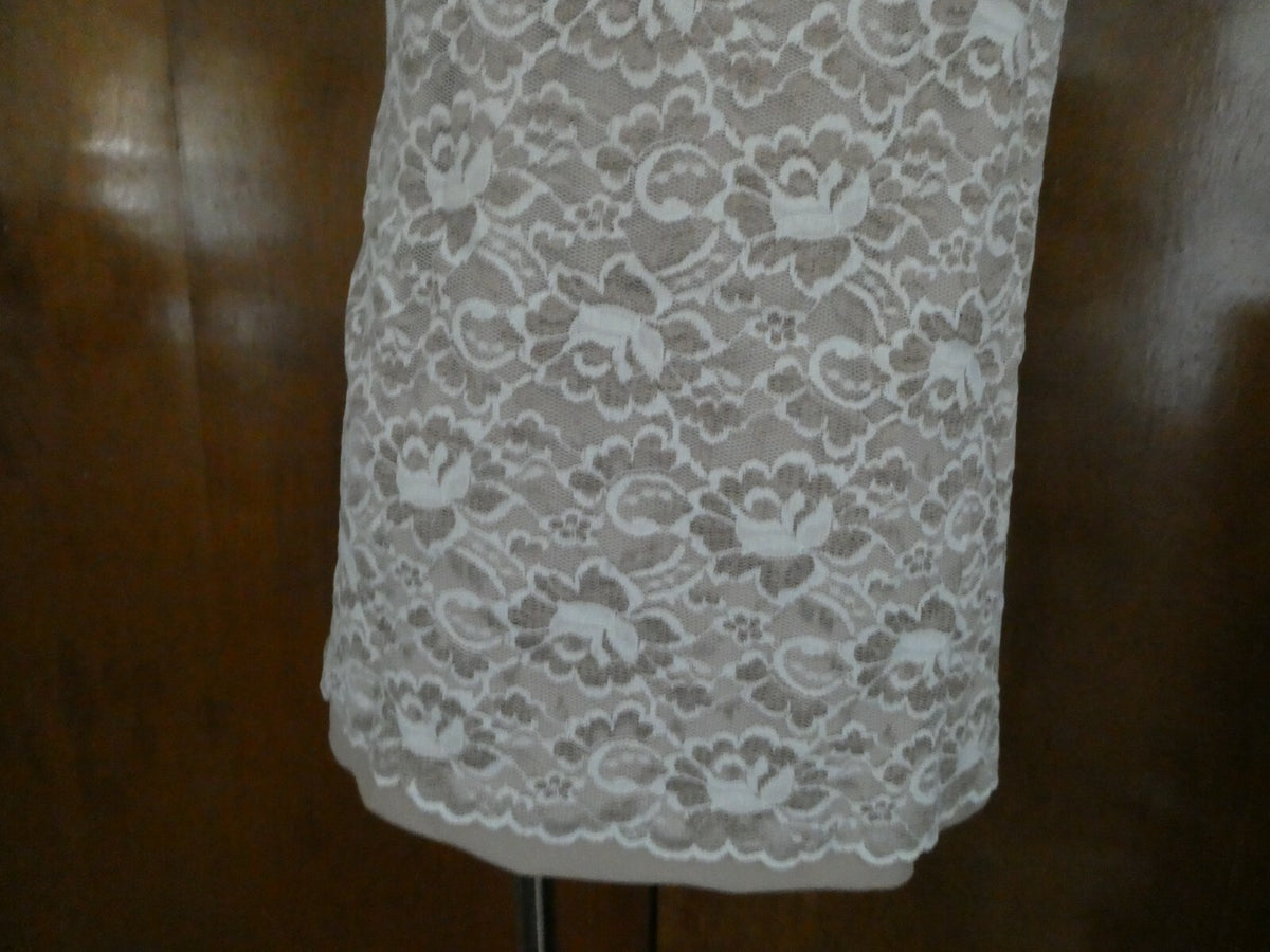 New York & Company Women’s Beige Detailed Tank Top Large