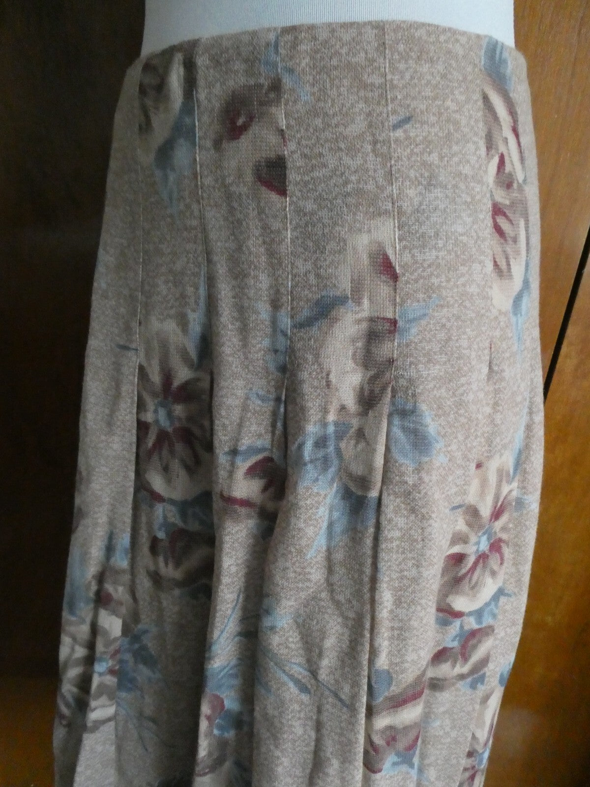 Jones New York Collection women's multicolor lined pleated skirt New